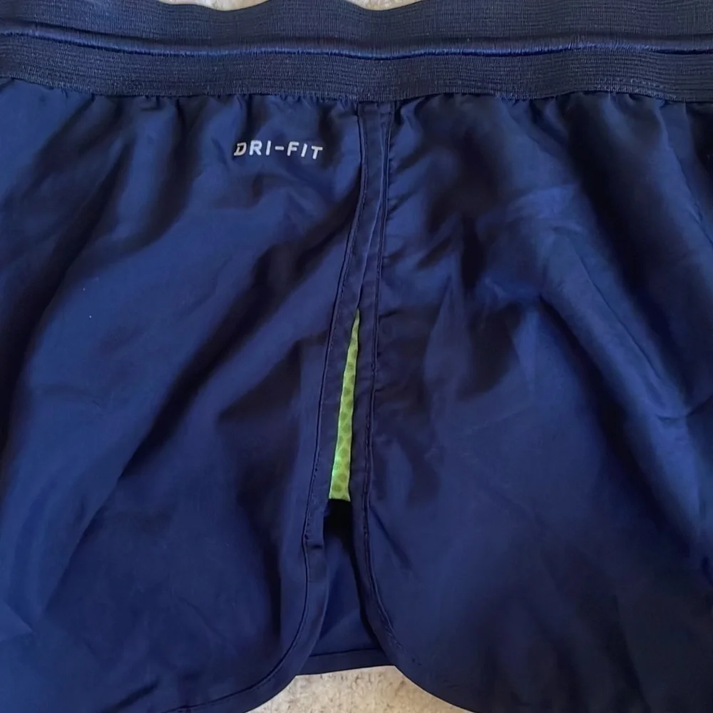 Nike Dri Fit Running Athletic Women medium Navy Green Inner Liner Pull On Short - Picture 7 of 11